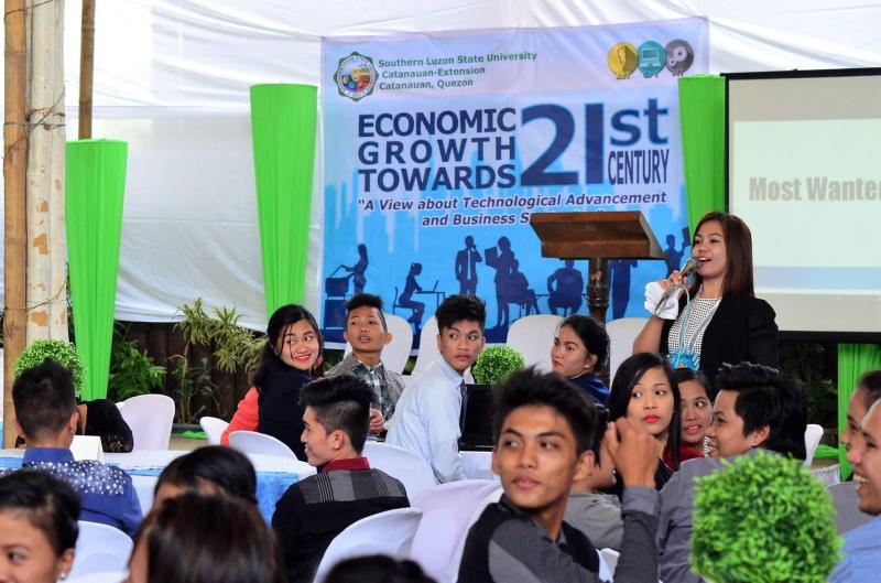 Jam presenting in a classroom or student development setting